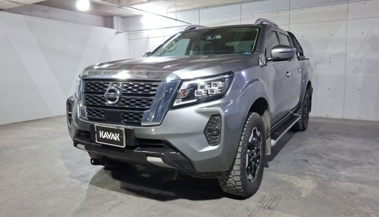 Nissan • Frontier