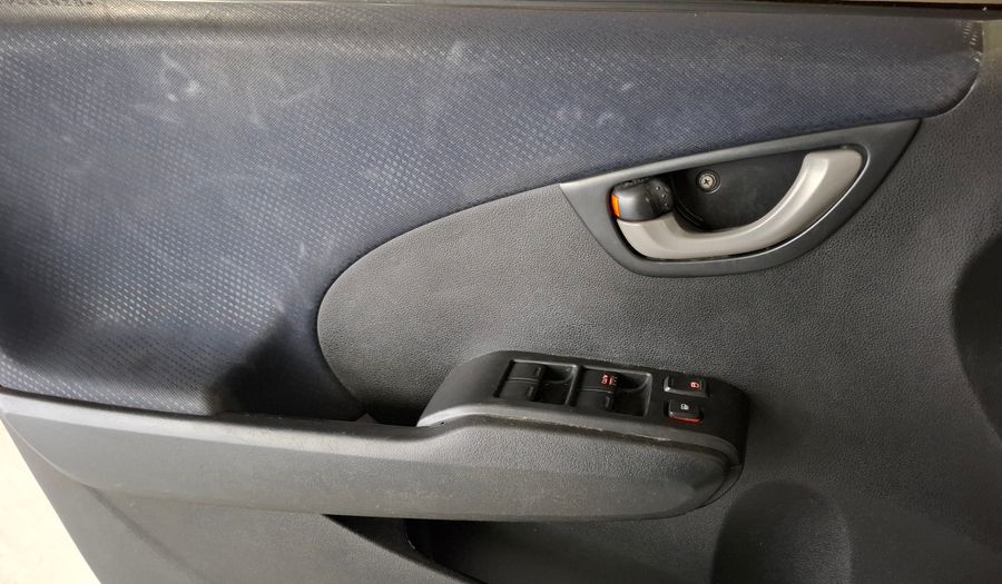 Honda Fit 1.4 LX-L MT Hatchback 2015
