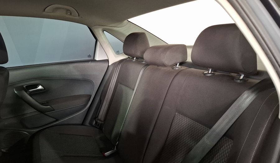 Volkswagen Vento 1.6 HIGHLINE Sedan 2019