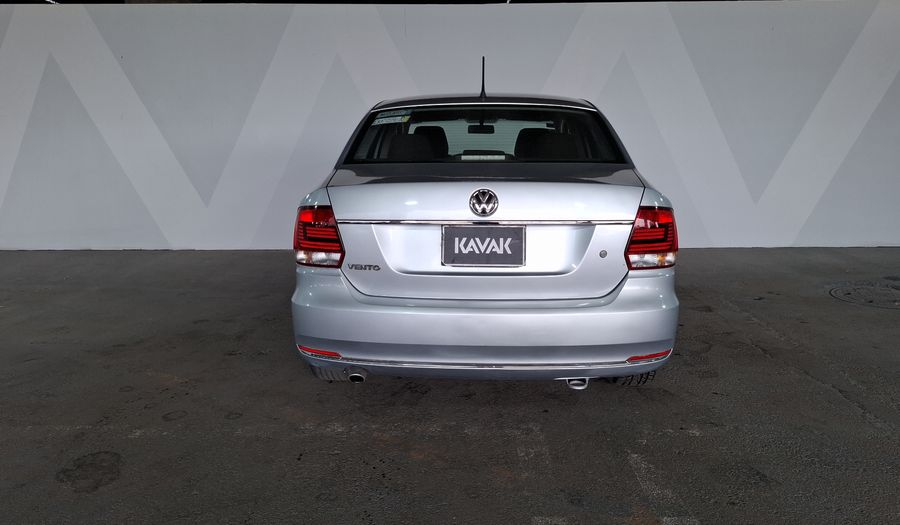 Volkswagen Vento 1.6 HIGHLINE Sedan 2019