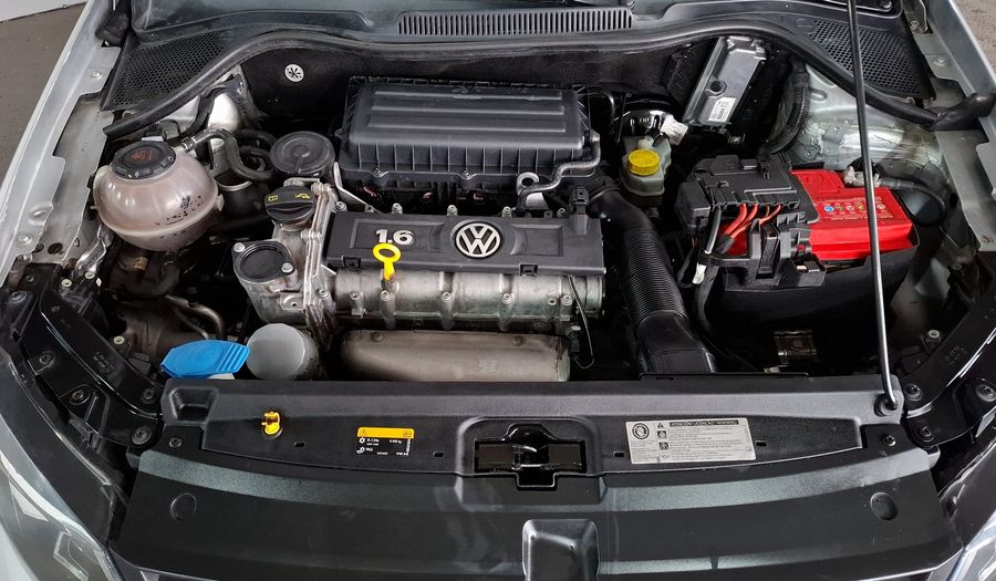Volkswagen Vento 1.6 HIGHLINE Sedan 2019