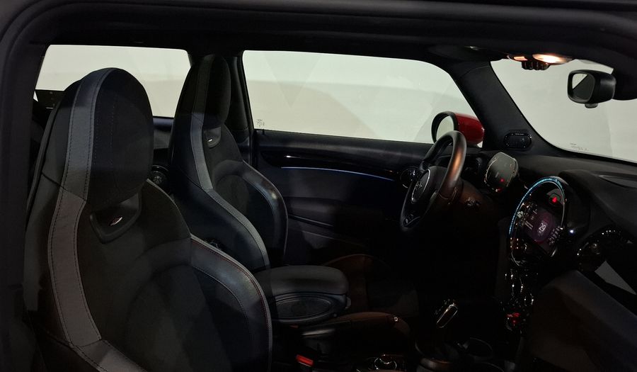 Mini John Cooper Works 2.0 COOPER ICONIC AUTO Hatchback 2024