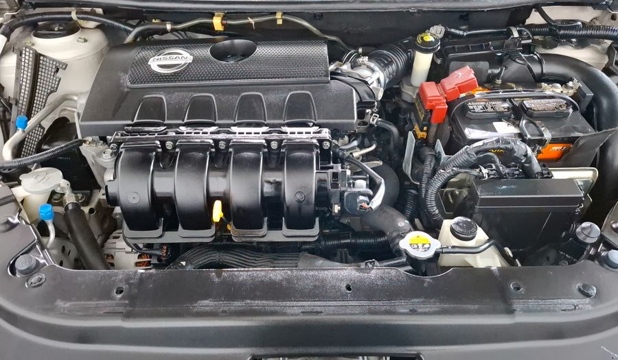 Nissan Sentra 1.8 ADVANCE CVT Sedan 2016