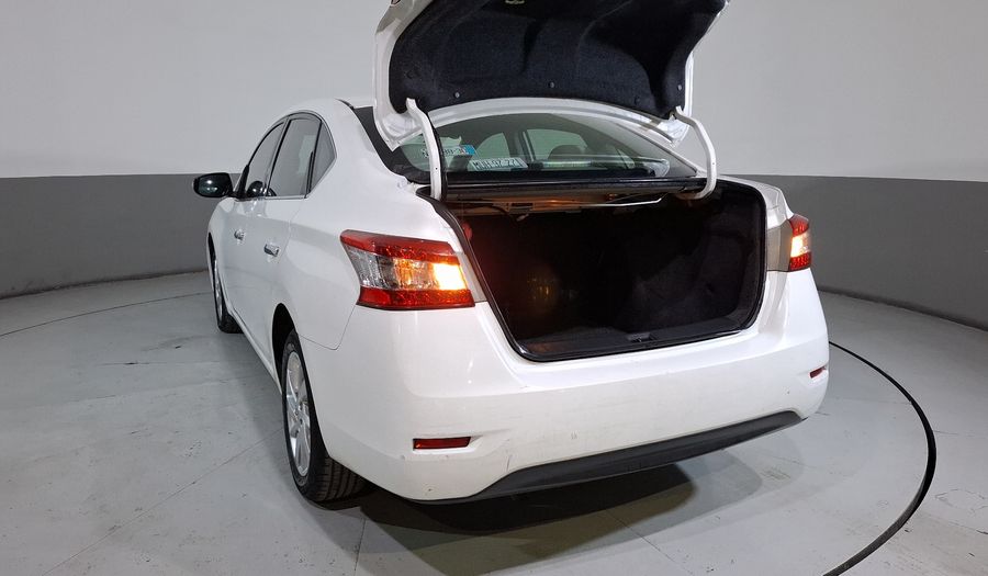 Nissan Sentra 1.8 ADVANCE CVT Sedan 2016