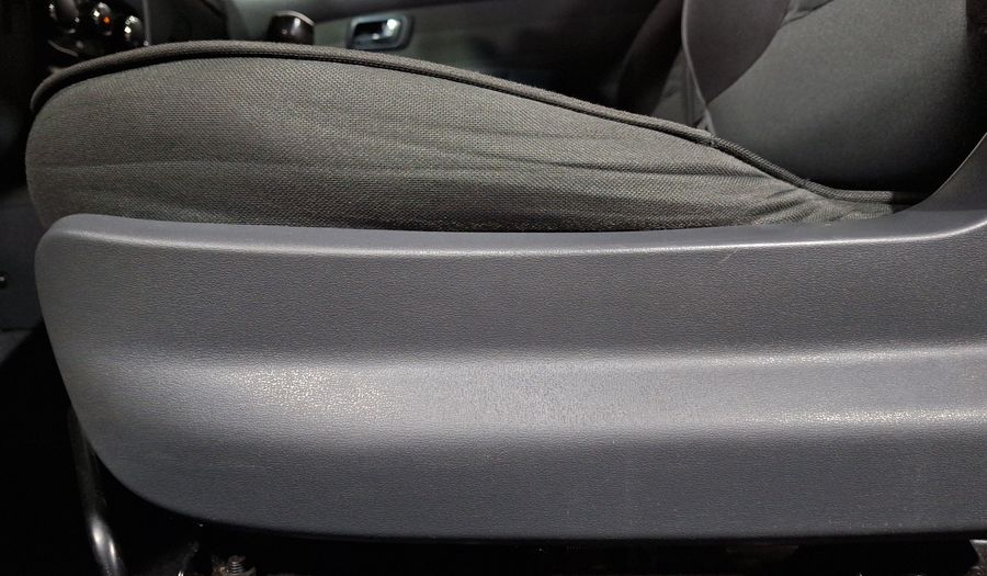 Ram 700 1.6 CLUB CAB ADVENTURE TOUCH SCREEN 6.7 Pickup 2019