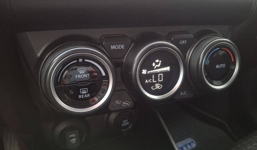 Suzuki Swift 1.2 GLX PLUS Hatchback 2023