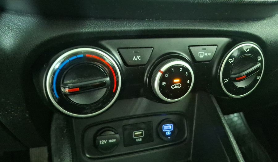 Hyundai Venue 1.6 PLUS Suv 2021