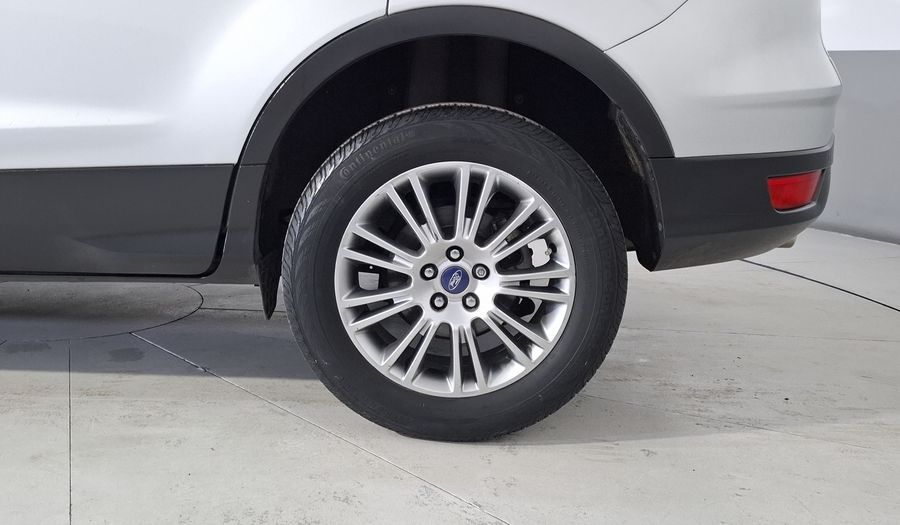 Ford Escape 2.5 TREND ADVANCE I4 AT Suv 2015
