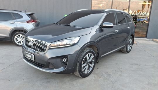 Kia • Sorento