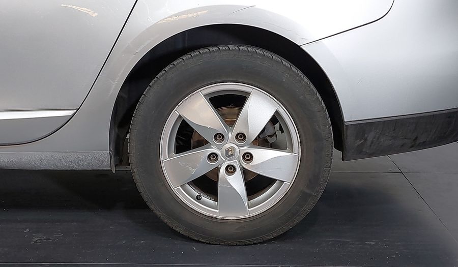 Renault Fluence 2.0 16V HI-FLEX DYNAMIQUE X-TRONIC Sedan 2014