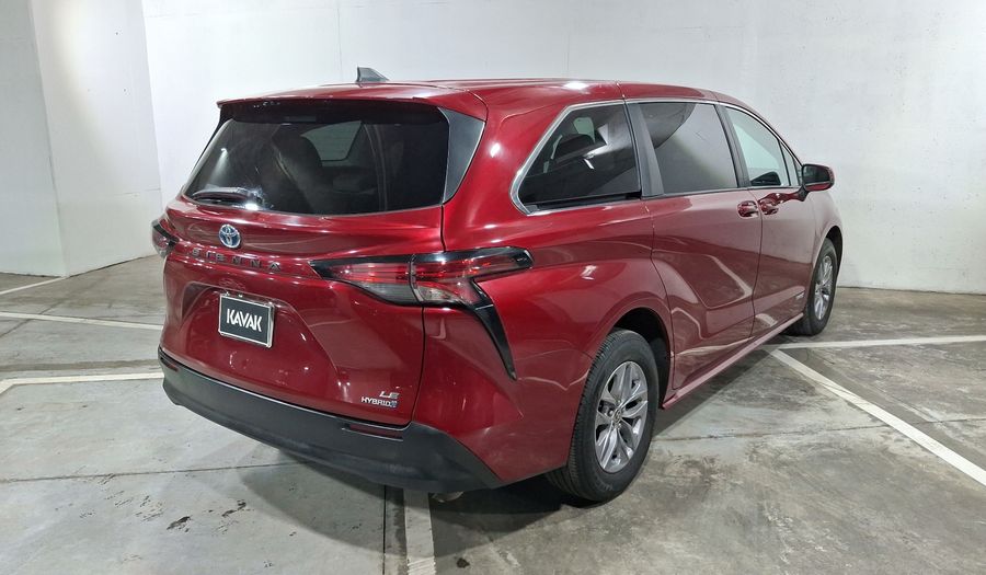 Toyota Sienna 2.5 HEV LE AUTO Minivan 2021