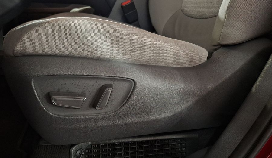 Toyota Sienna 2.5 HEV LE AUTO Minivan 2021