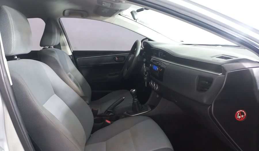 Toyota Corolla 1.8 BASE MT Sedan 2015