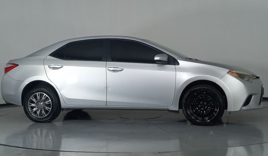 Toyota Corolla 1.8 BASE MT Sedan 2015