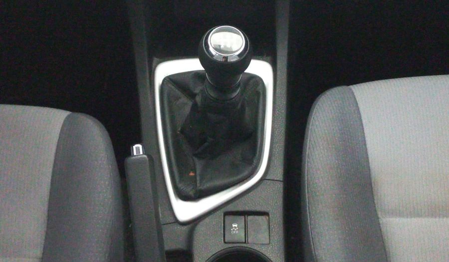 Toyota Corolla 1.8 BASE MT Sedan 2015
