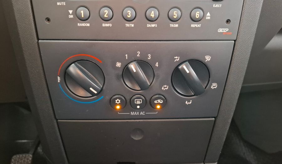 Chevrolet Meriva 1.8 8V GL PLUS Minivan 2012