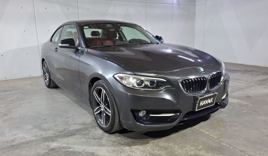 Bmw Serie 2 2.0 220IA SPORT LINE Coupe 2016