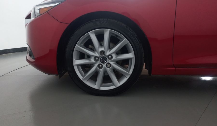 Mazda 3 2.5 SEDAN S GRAND TOURING TA Sedan 2018