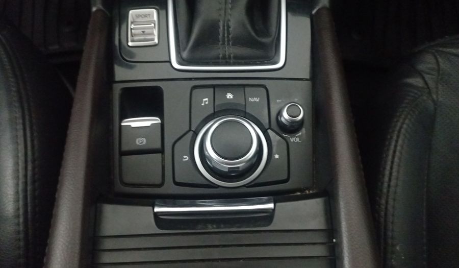 Mazda 3 2.5 SEDAN S GRAND TOURING TA Sedan 2018