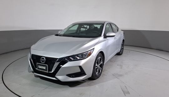 Nissan • Sentra
