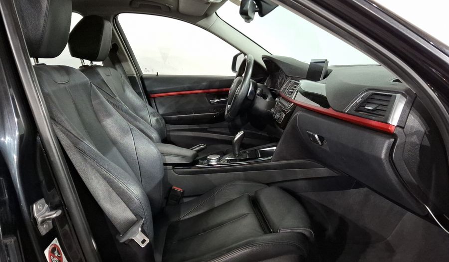 Bmw Serie 3 2.0 330IA SPORT LINE AUTO Sedan 2017