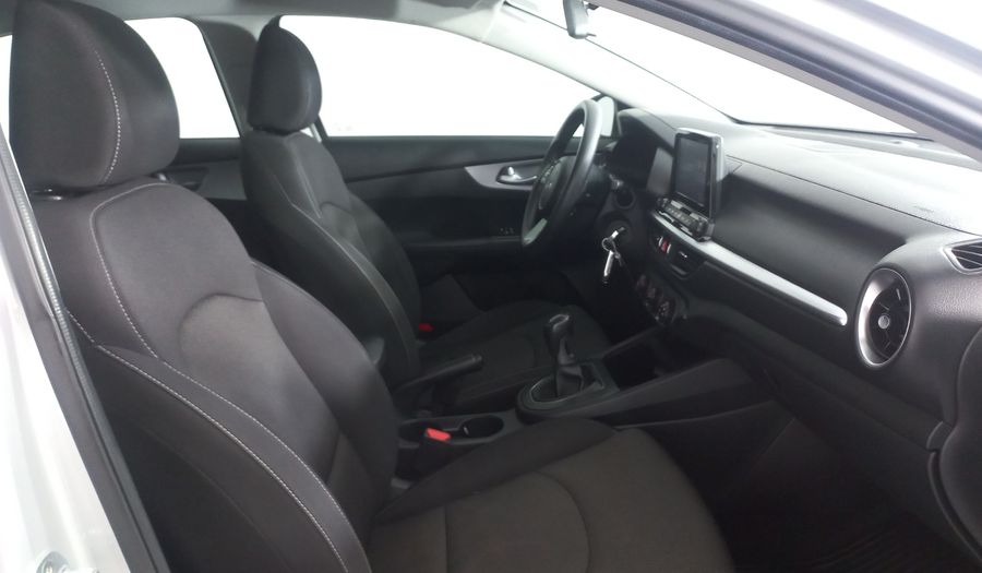 Kia Forte 2.0 L Sedan 2022