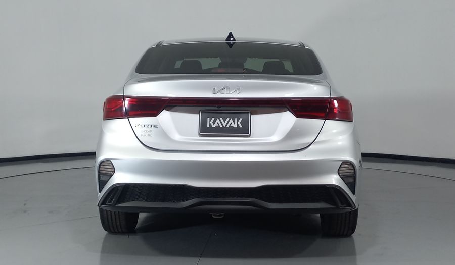 Kia Forte 2.0 L Sedan 2022