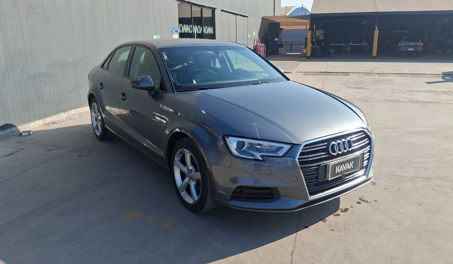 Audi A3 1.4 35 TFSI S TRONIC Sedan 2019