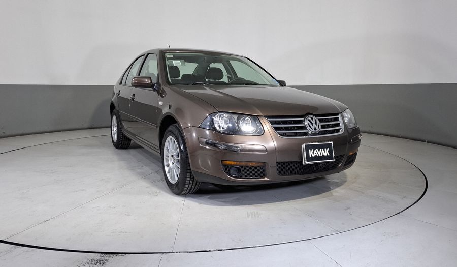 Volkswagen Jetta Clasico 2.0 CL MT Sedan 2015