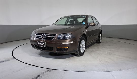 Volkswagen • Jetta Clasico