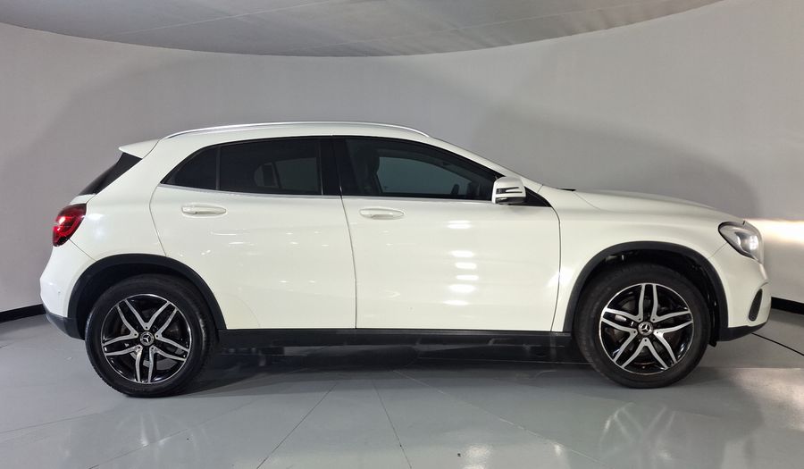 Mercedes Benz Clase Gla 1.6 GLA 200 SPORT DCT Suv 2018