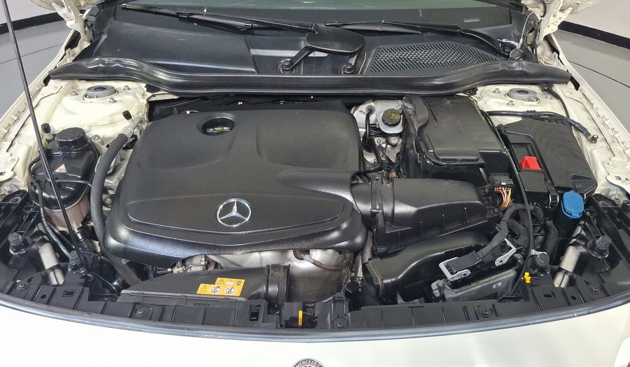Mercedes Benz Clase Gla 1.6 GLA 200 SPORT DCT Suv 2018