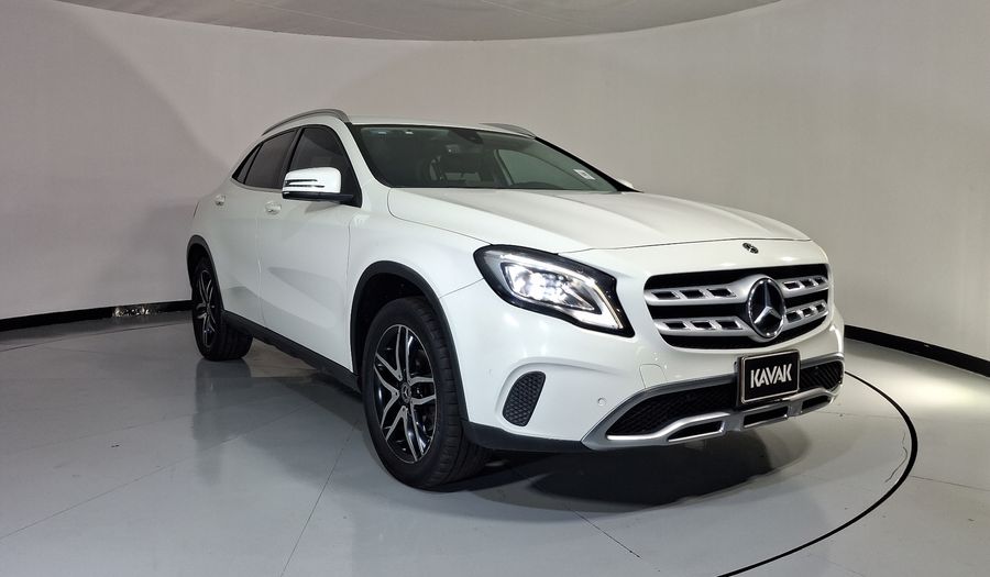 Mercedes Benz Clase Gla 1.6 GLA 200 SPORT DCT Suv 2018