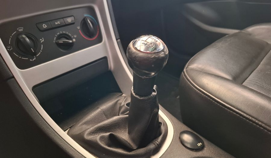 Peugeot 307 1.6 XT PREMIUM Hatchback 2010