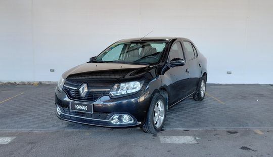 Renault • Logan