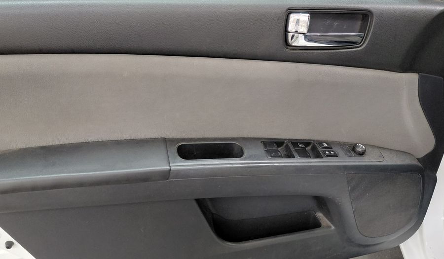 Nissan Sentra 2.0 ACENTA Sedan 2012
