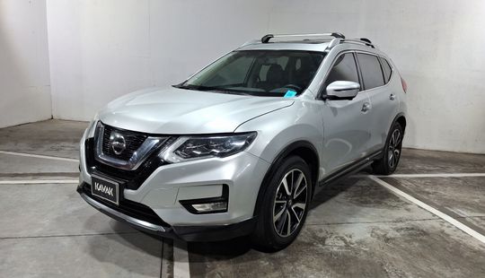 Nissan • X-Trail