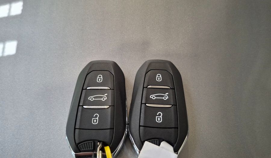 Opel Mokka 1.2T EDITION AUTO Suv 2025