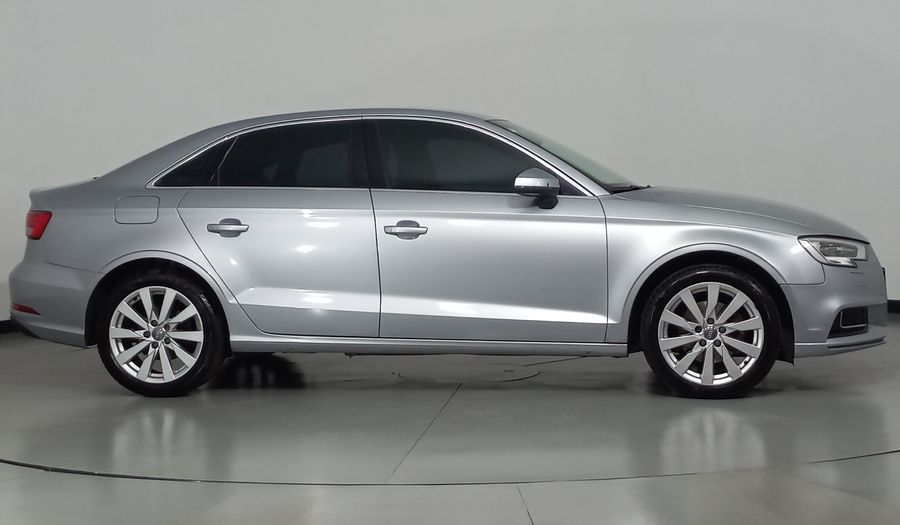Audi A3 1.4 TFSI SELECT Sedan 2017