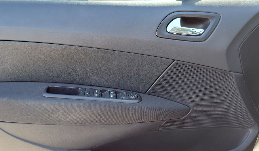 Peugeot 308 1.6 ALLURE NAV Hatchback 2015