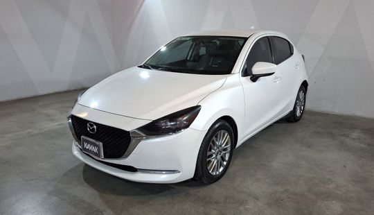 Mazda • Mazda 2