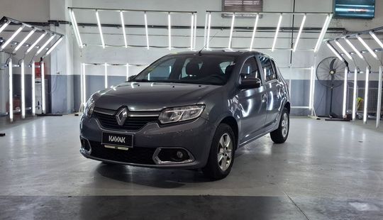 Renault • Sandero