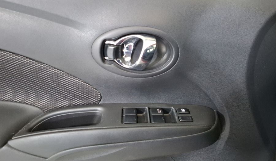 Nissan Versa 1.6 ADVANCE Sedan 2019