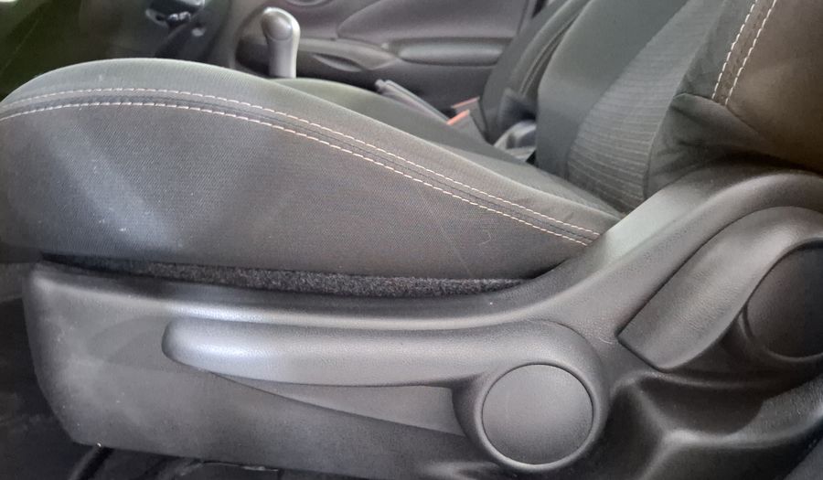 Nissan Versa 1.6 ADVANCE Sedan 2019