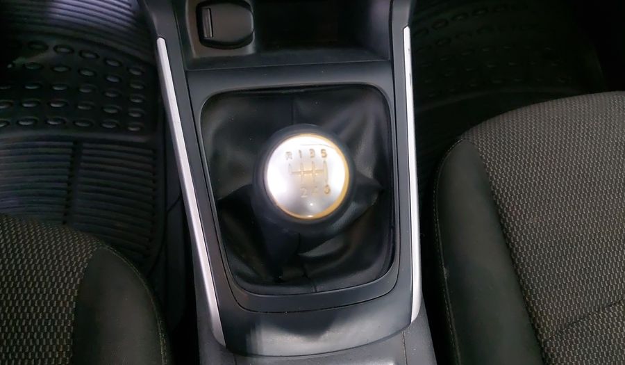 Nissan Sentra 1.8 ADVANCE Sedan 2019