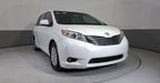 Toyota Sienna 3.5 XLE AT Minivan 2015