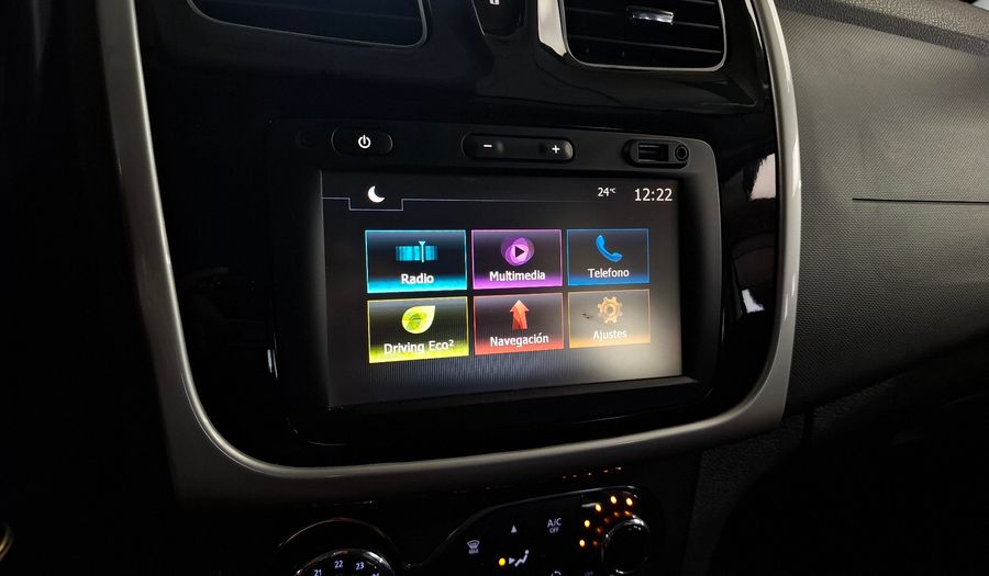 Renault Sandero 1.6 PRIVILEGE Hatchback 2017