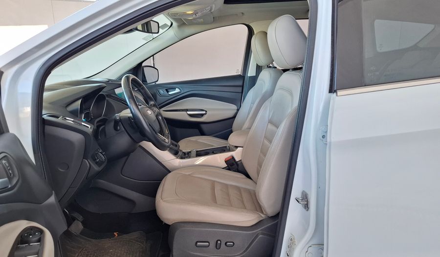 Ford Kuga 2.0 ECOBOOST TITANIUM 4WD POWERSHIFT Suv 2017