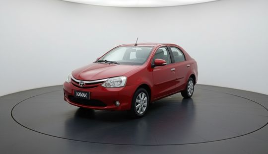 Toyota • Etios