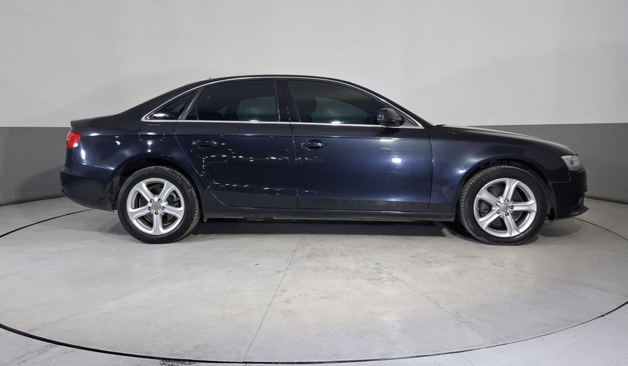 Audi A4 2.0 TFSI LUXURY MULTITRONIC Sedan 2013
